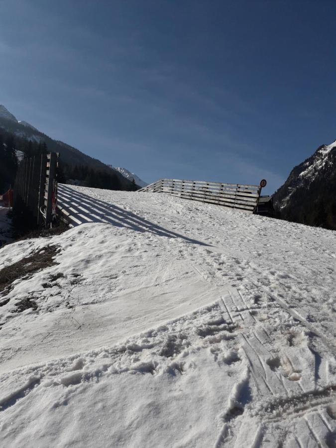 Magnifique Studio Au Pied Du Telecabine D'Arrondaz Et Des Pistes De Ski Modane Exterior photo